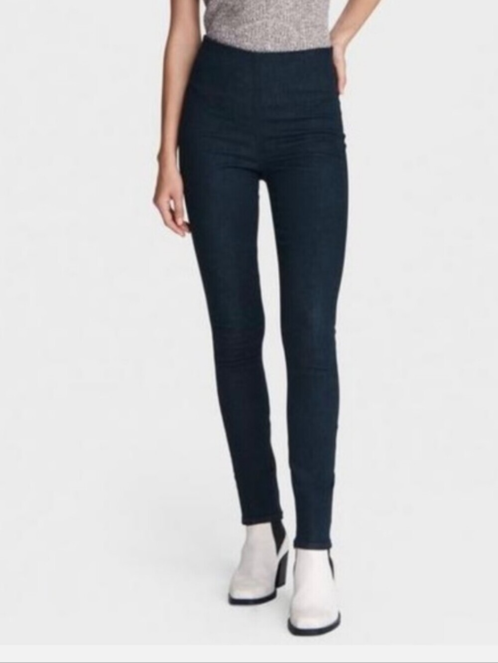 Rag & Bone Flat Front High Rise Pull-on Elastic Waist Black Denim Jeans, L